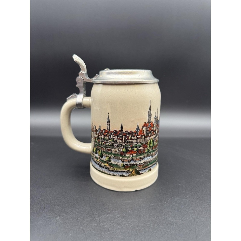 Vintage Munchen German Stein Handmade by Schmidt W/Zinn Pewter Lid w/BMW Badge